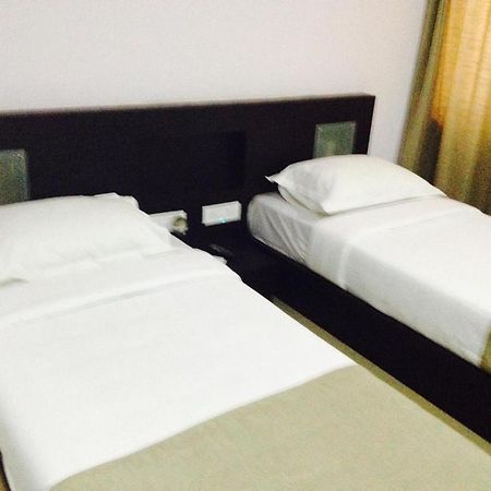 Aston Service Apartment 班加罗尔 外观 照片