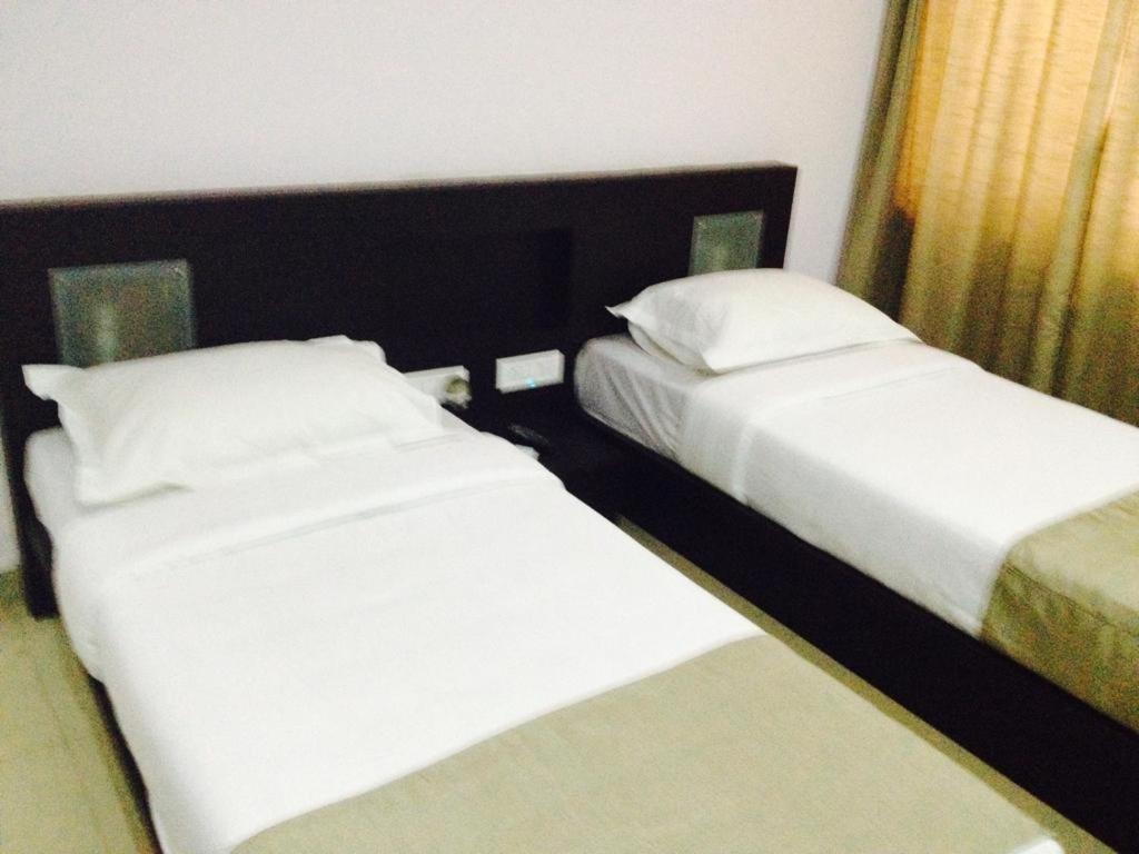 Aston Service Apartment 班加罗尔 外观 照片