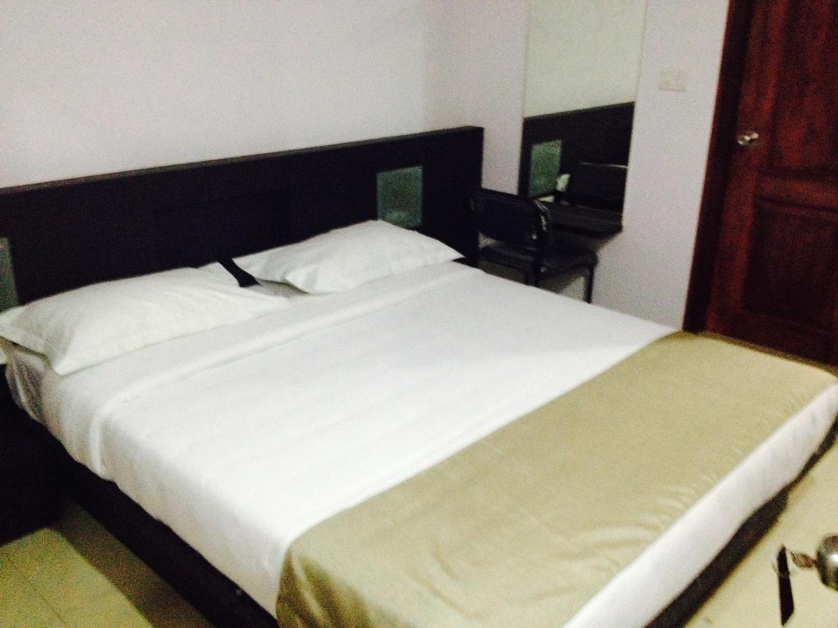 Aston Service Apartment 班加罗尔 外观 照片